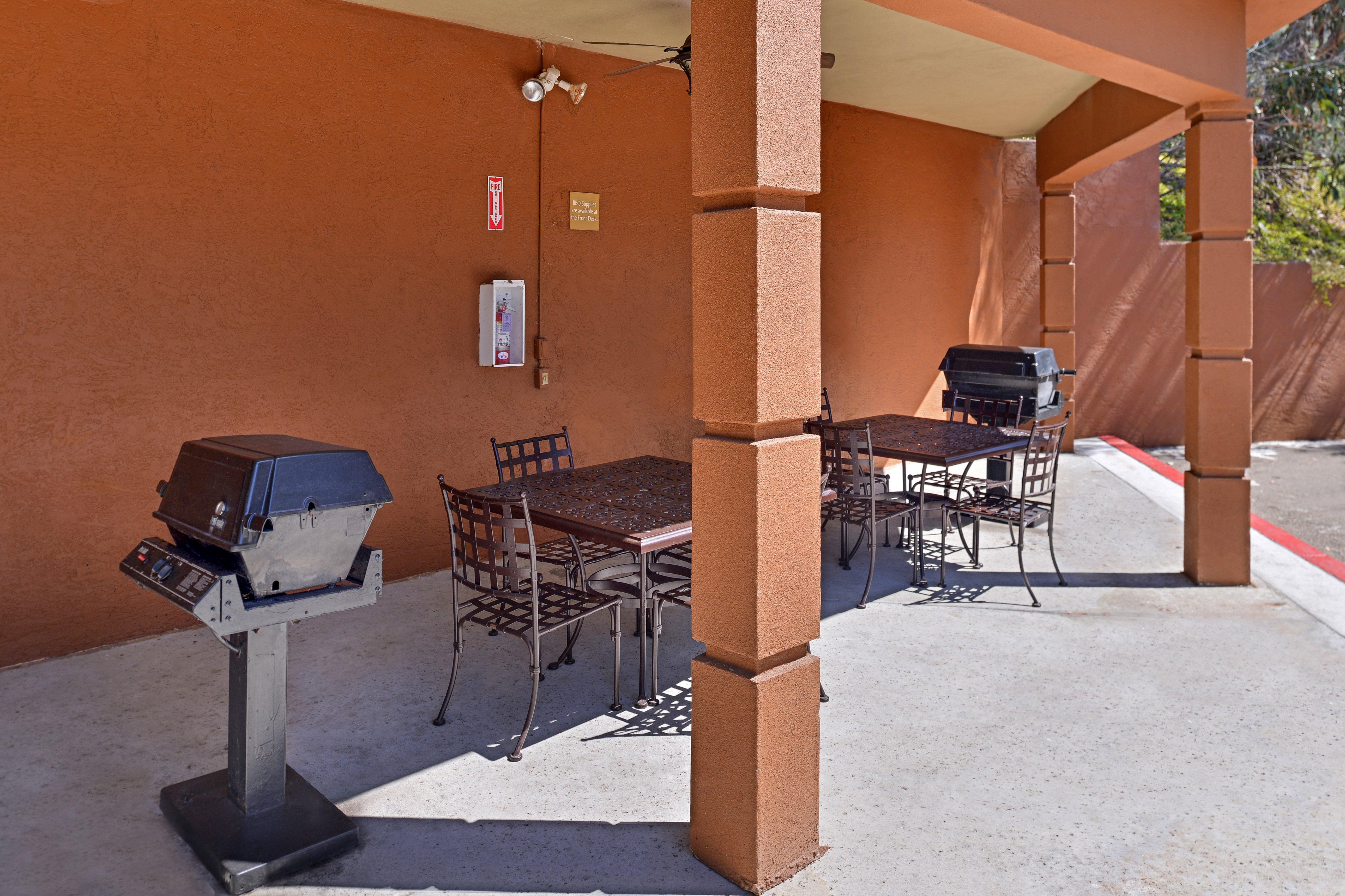 Candlewood Suites San Diego By Ihg Экстерьер фото