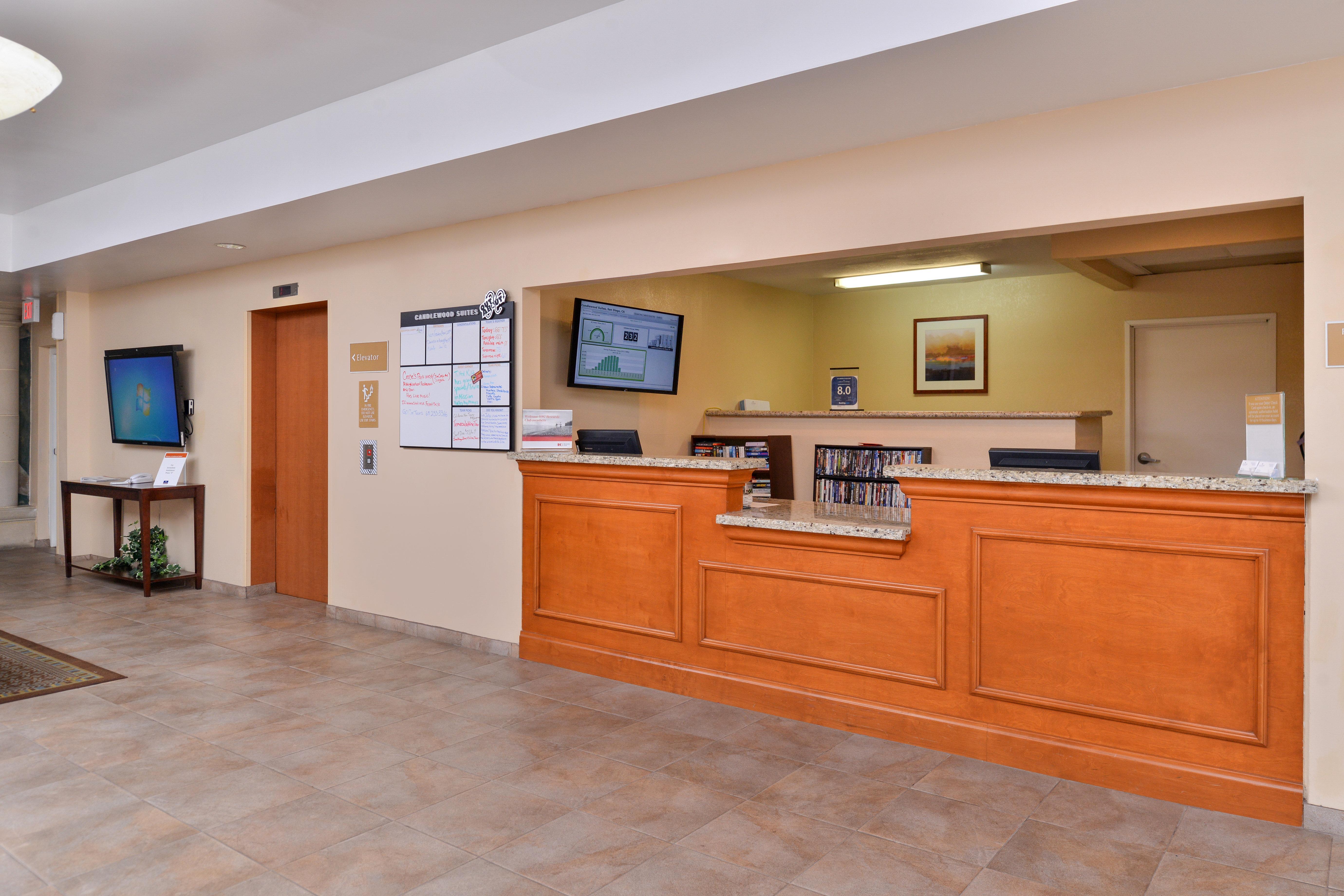 Candlewood Suites San Diego By Ihg Экстерьер фото