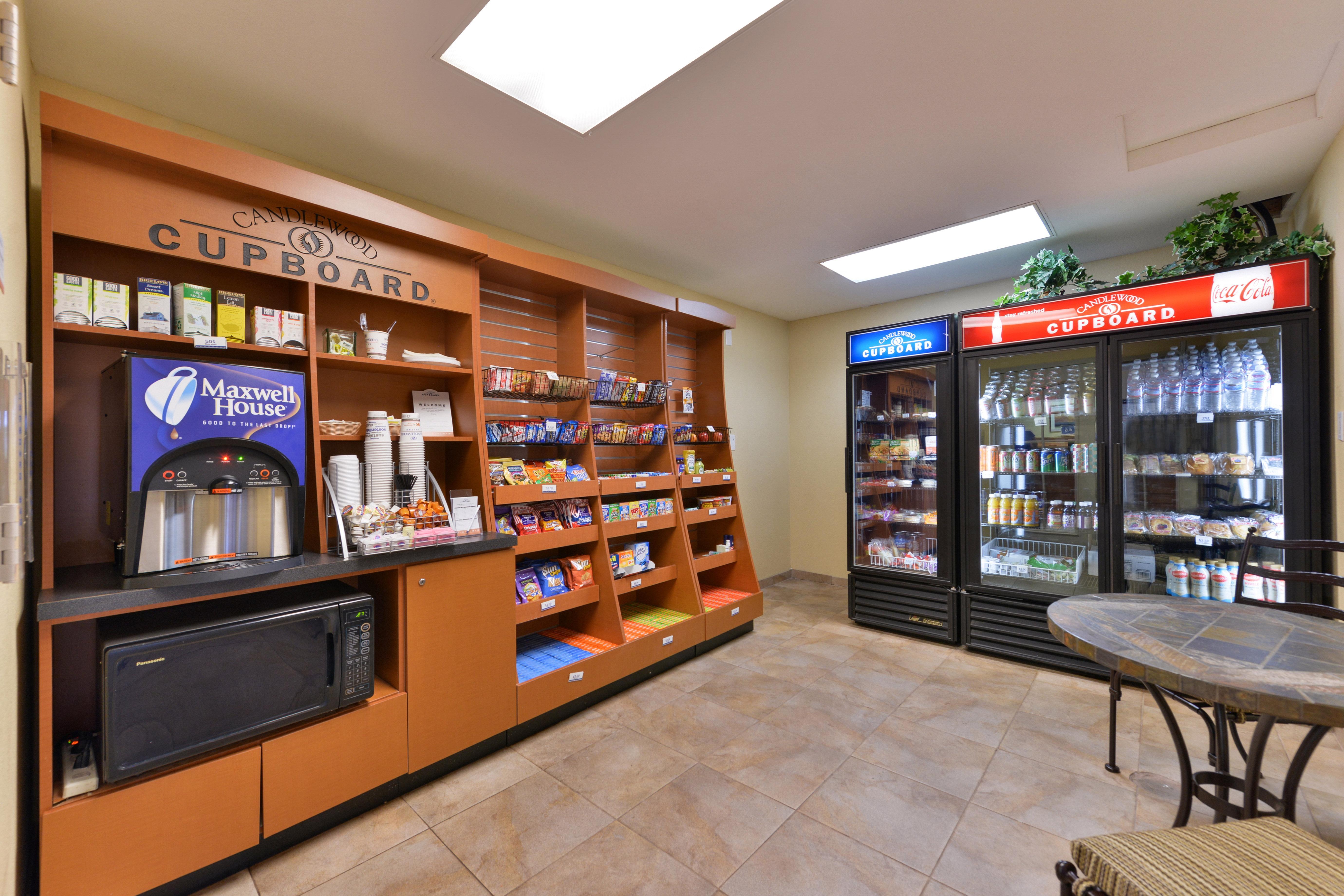 Candlewood Suites San Diego By Ihg Экстерьер фото