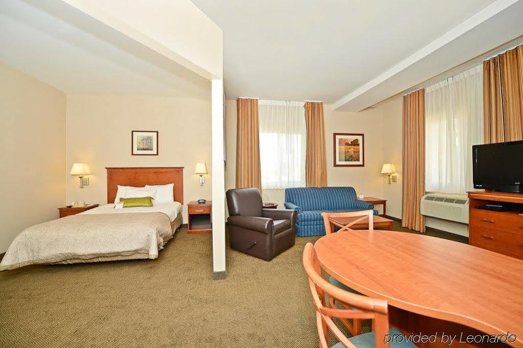 Candlewood Suites San Diego By Ihg Экстерьер фото